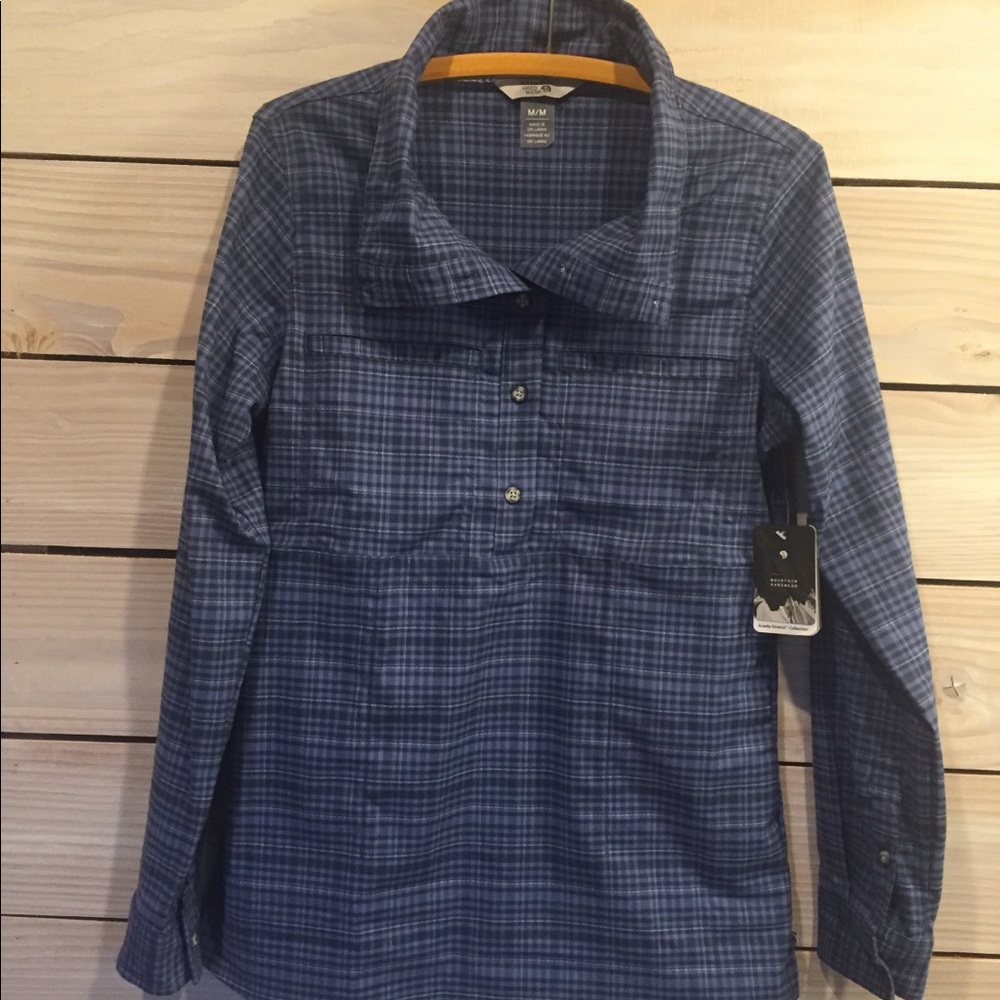 Mountain Hardware button up